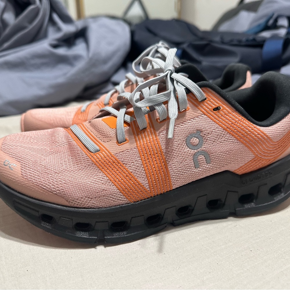 New On Running Cloudgo Rose Magnet Women's Shoes Size 8.5